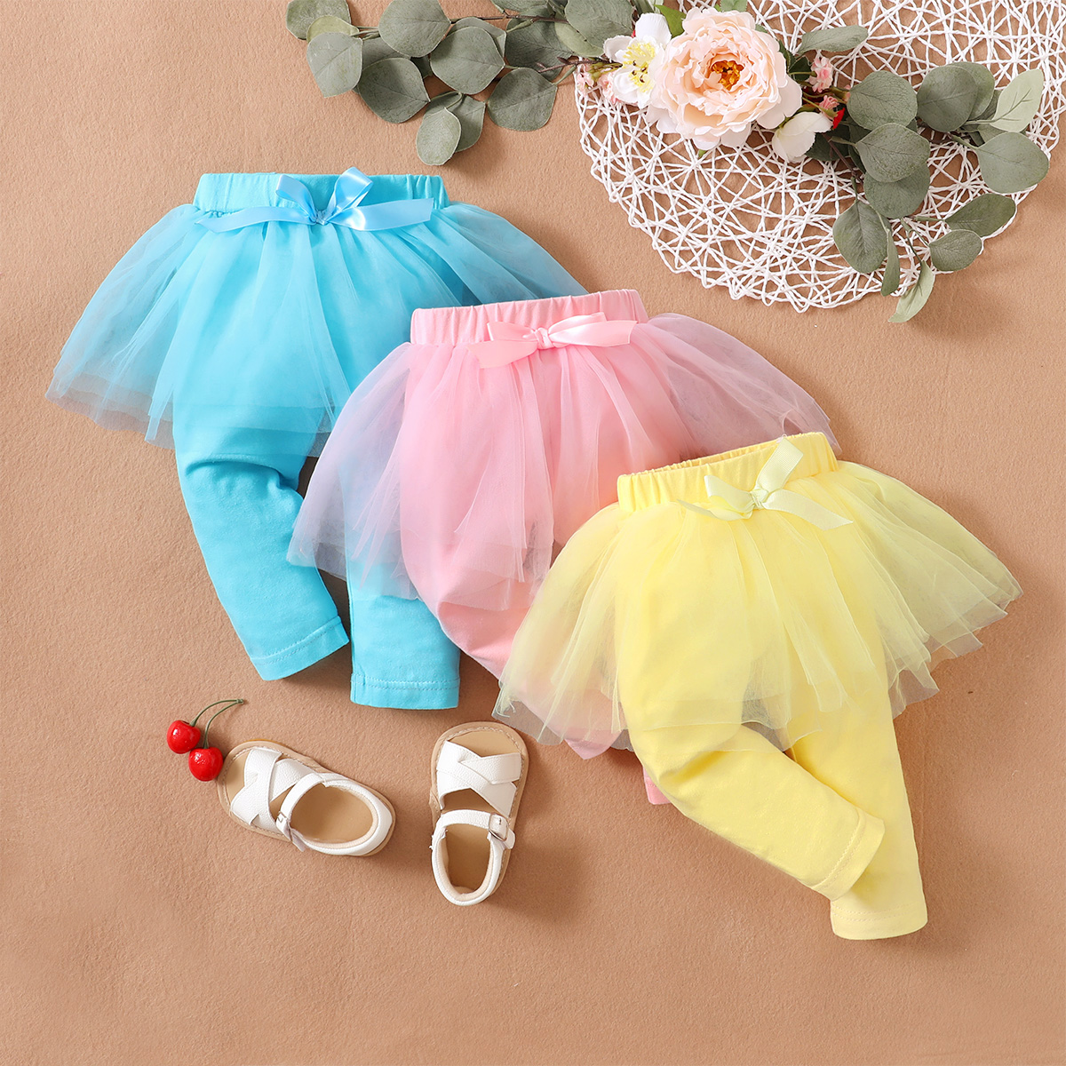 

Solid Mesh Layered Bowknot Decor Baby Pants Leggings