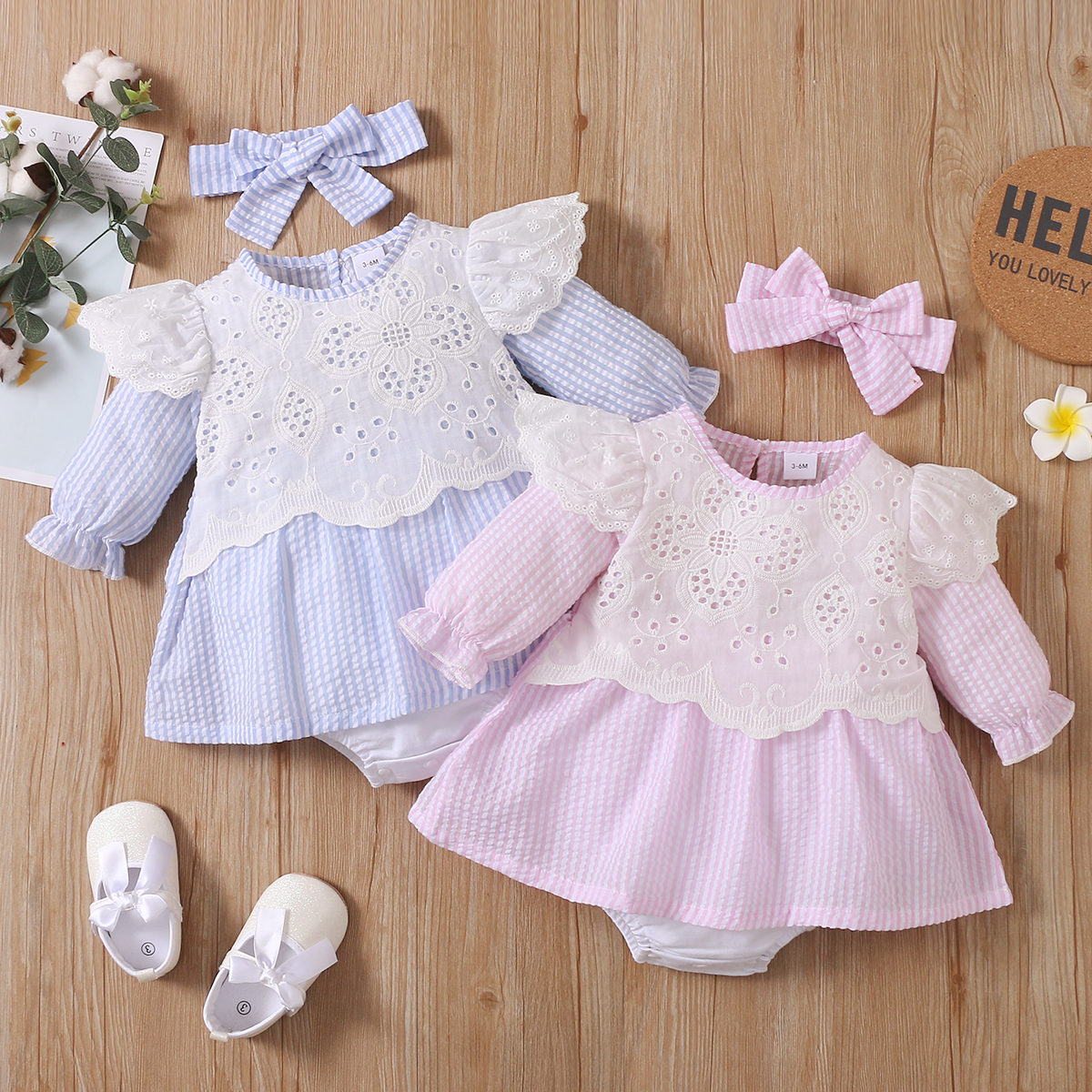 

2pcs Pinstriped Lace Long-sleeve Baby Romper Dress Set