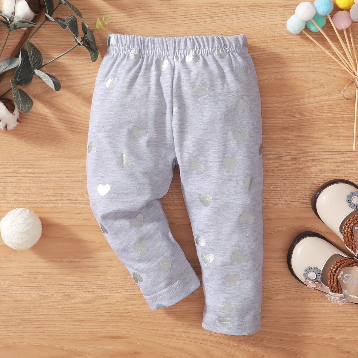 

Heart Allover Grey Baby Pants Leggings