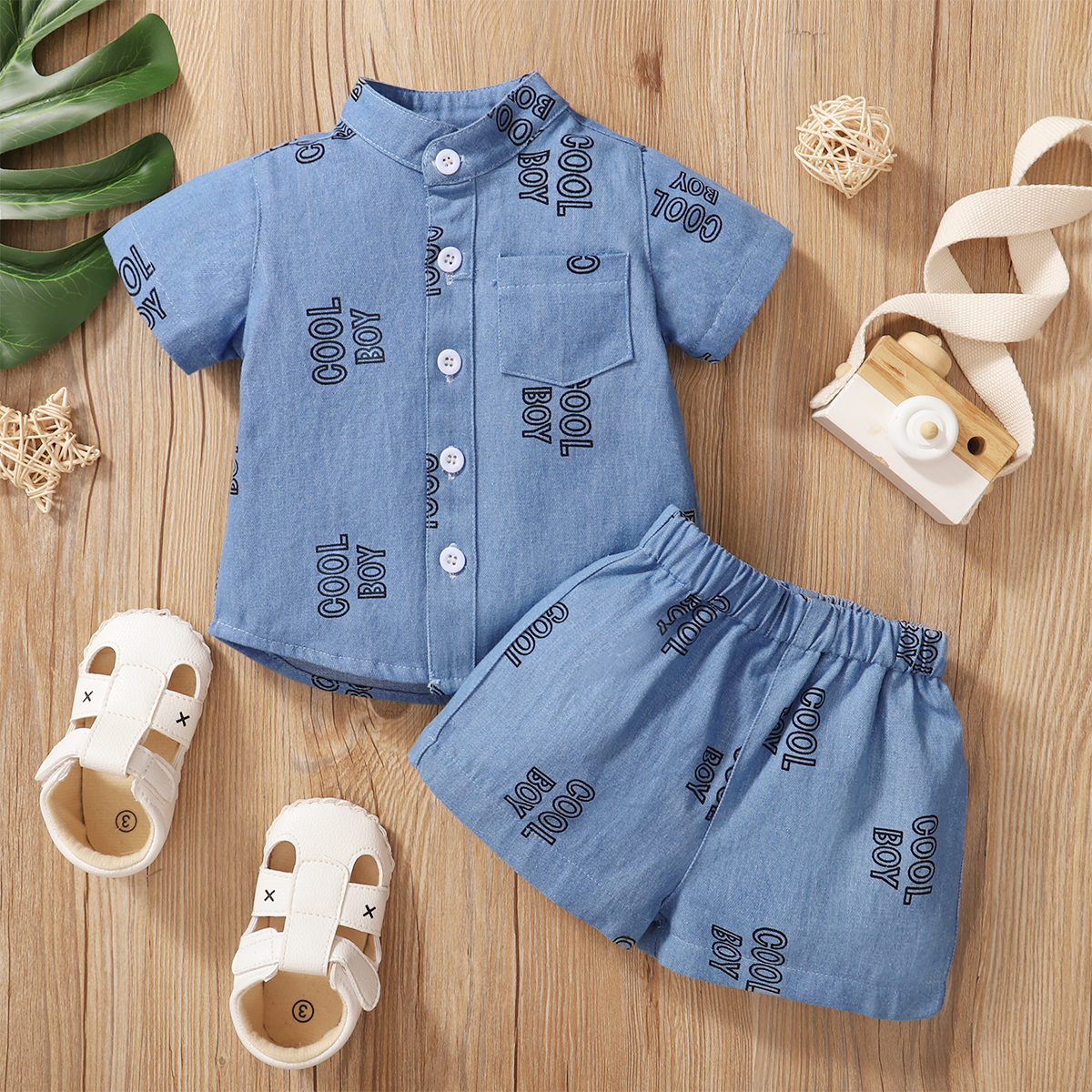 

Denim Letter Print Stand Collar Short-sleeve Blue Baby Set