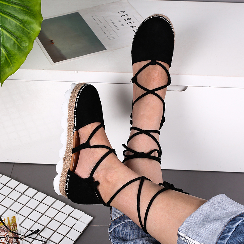 

Casual Braiding Design Flat Sandals