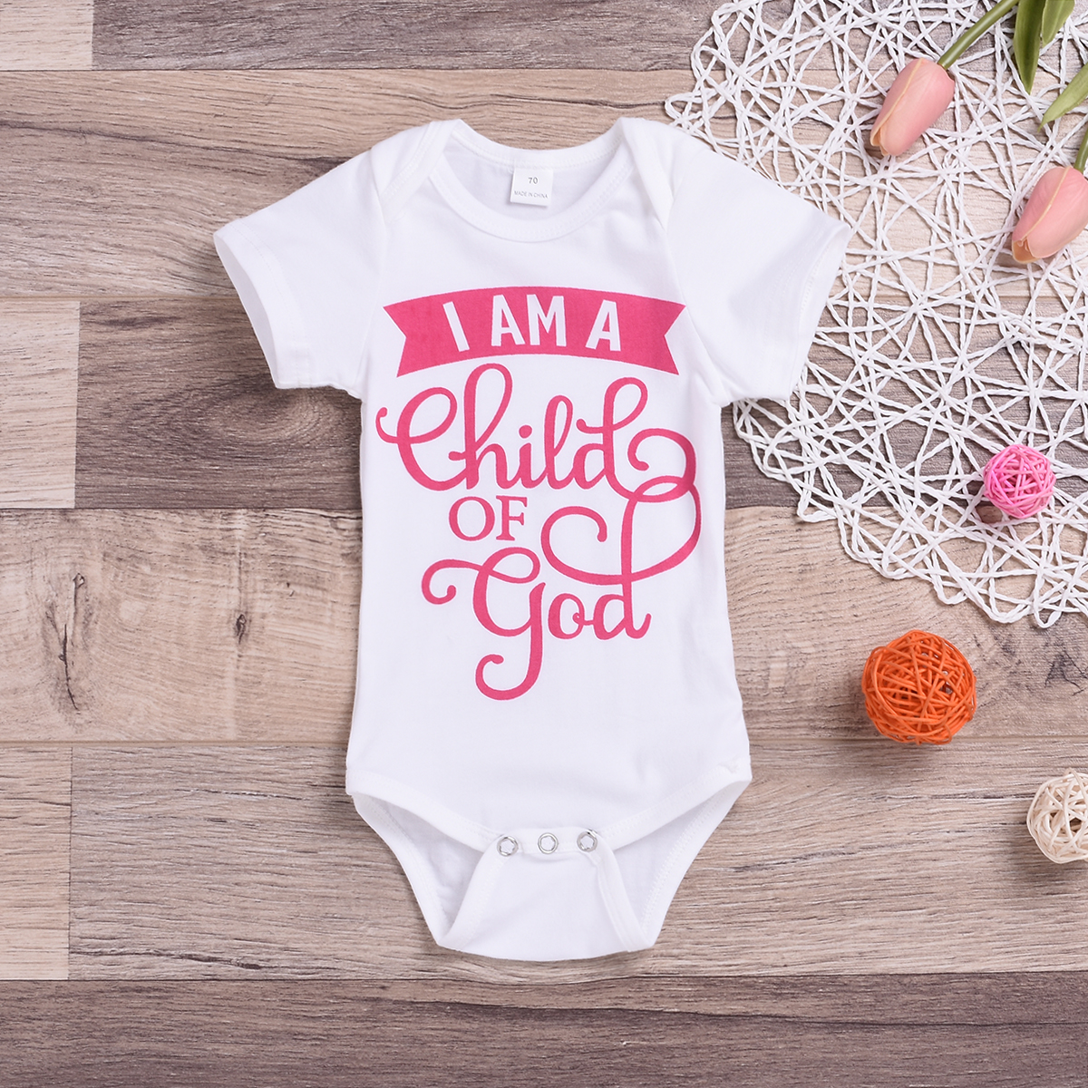 

Trendy Letter Print Bodysuit for Baby