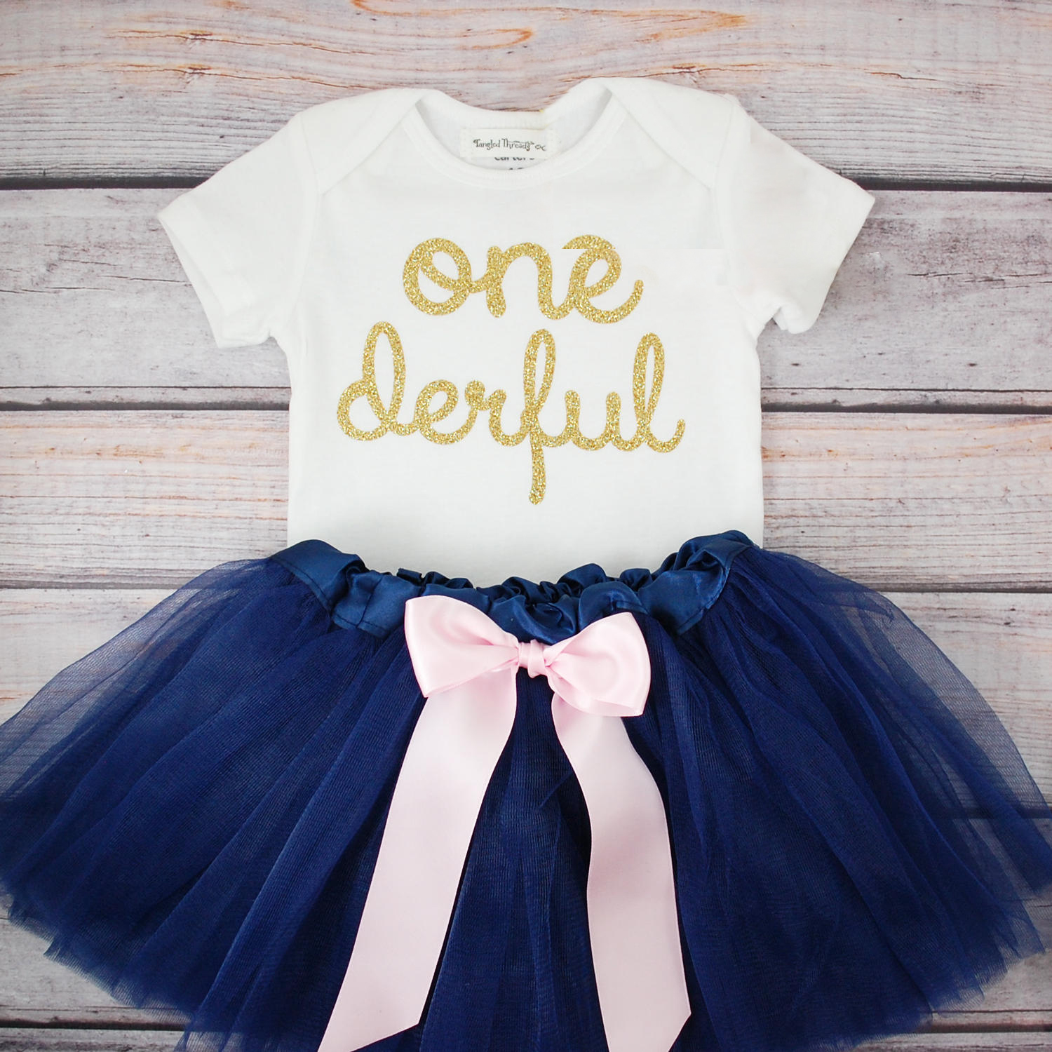 

Baby Girl's Letter Print Bodysuit and Solid Tulle Skirt