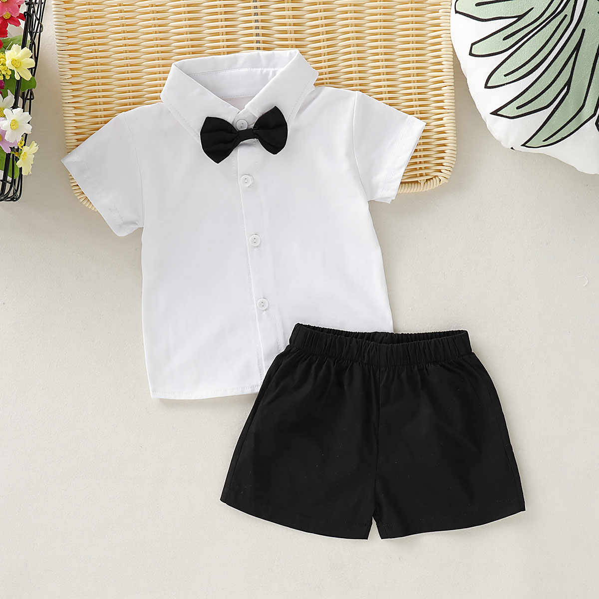 

Baby / Toddler Bow Tie Gentleman Shirt and Shorts Set