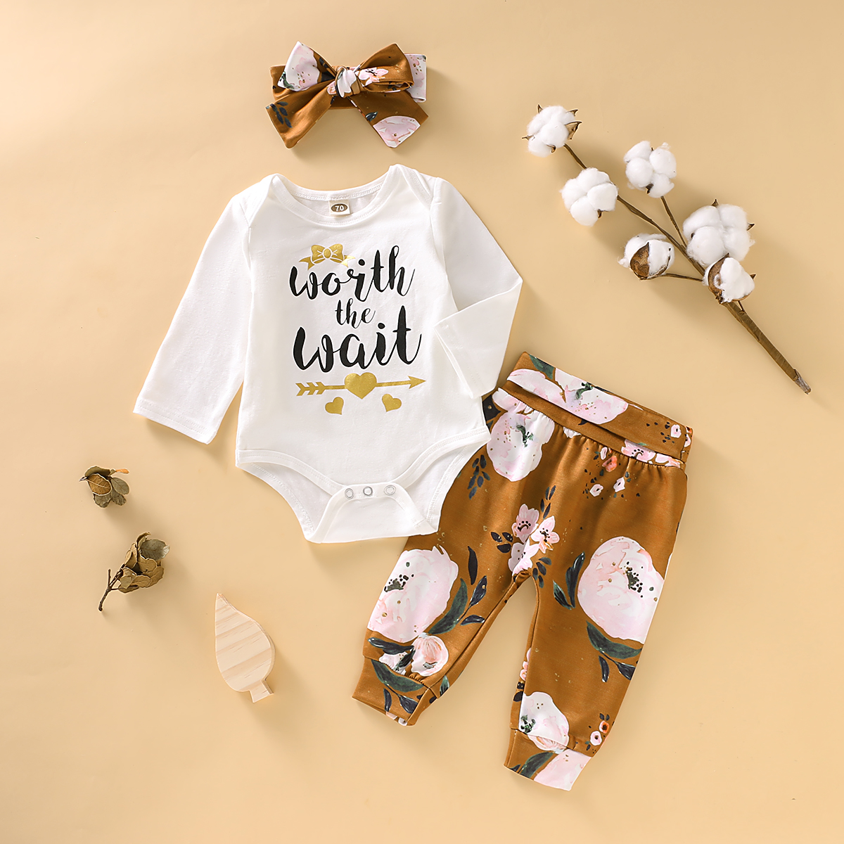 

3-piece Baby Girl Letter Print Bodysuit and Floral Pants with Headband Set