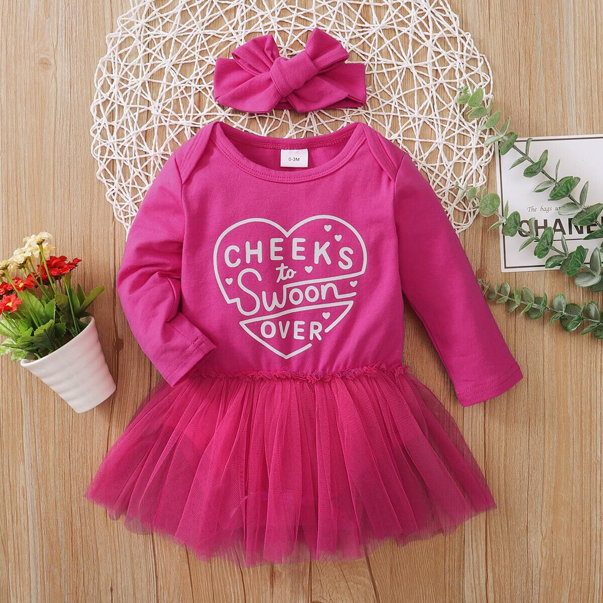 

2-Piece Baby Letter Print Long-sleeve Tulle Dress Romper and Headband Set
