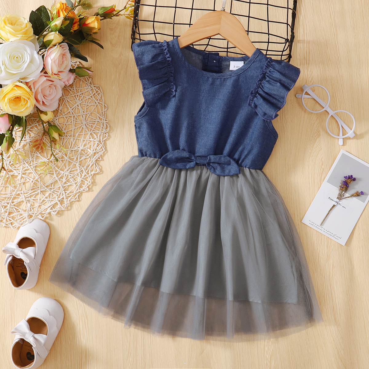 

Toddler Girl Flutter-sleeve Bowknot Decor Denim Mesh Splice Dress