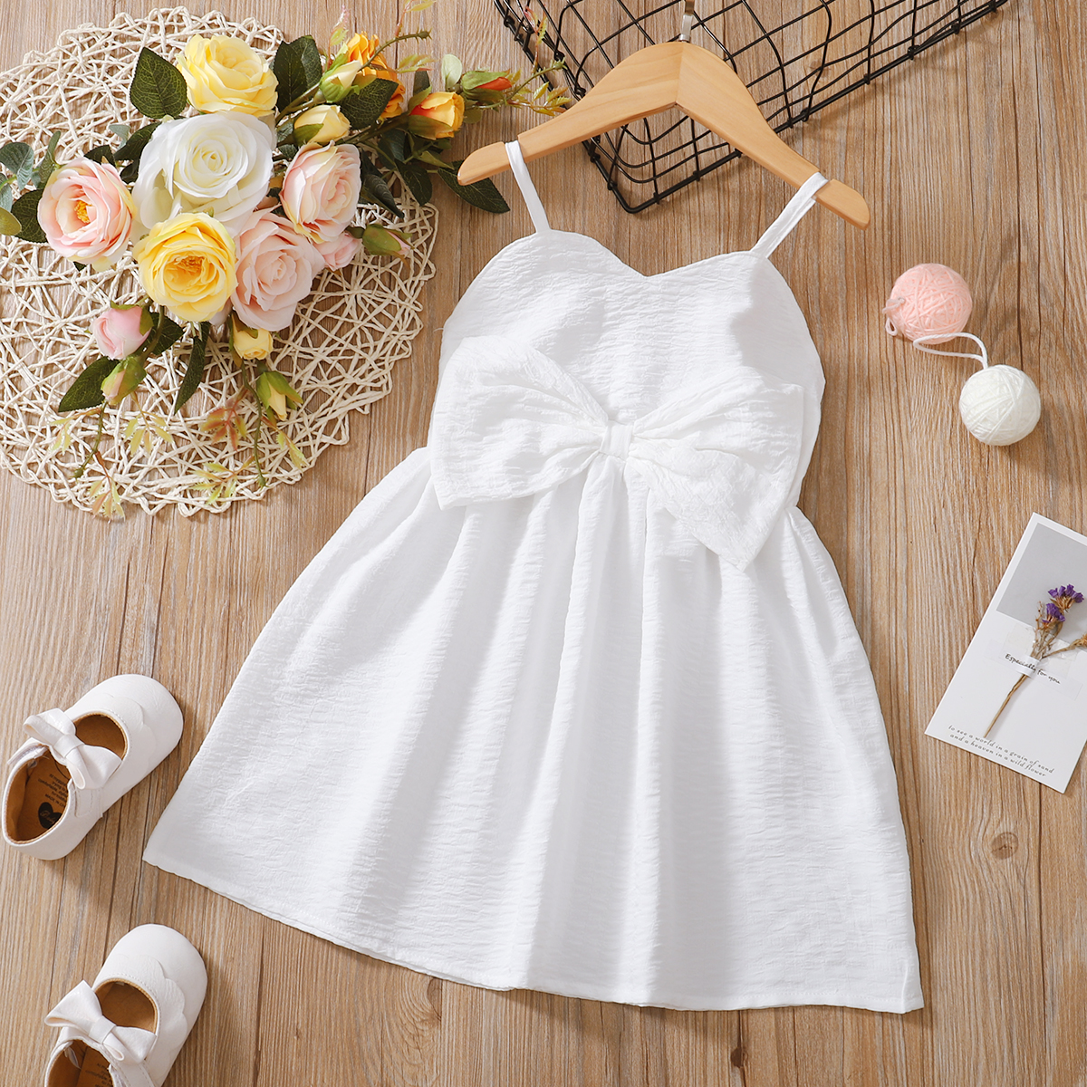 

Toddler Girl Bowknot Decor Solid Tank Dress