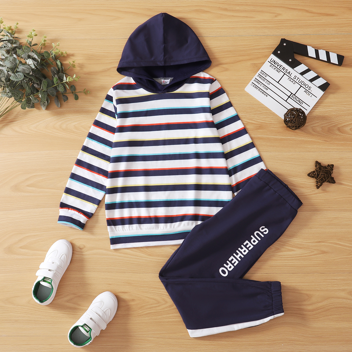 

2-piece Kid Boy Striped Hoodie and Letter Print Pants Casual Set