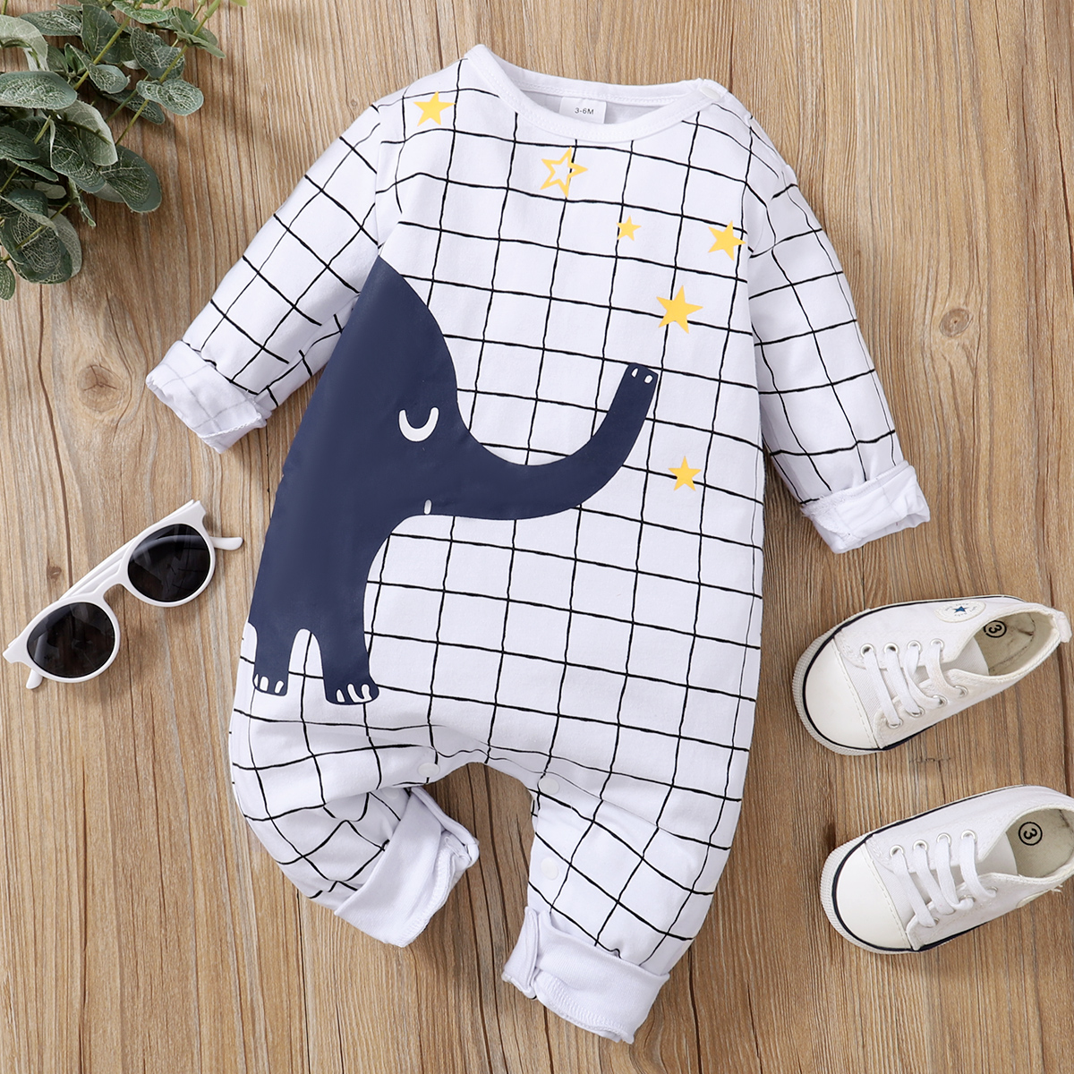 

Baby Boy 100% Cotton Elephant Star Print Plaid Long-sleeve Jumpsuit