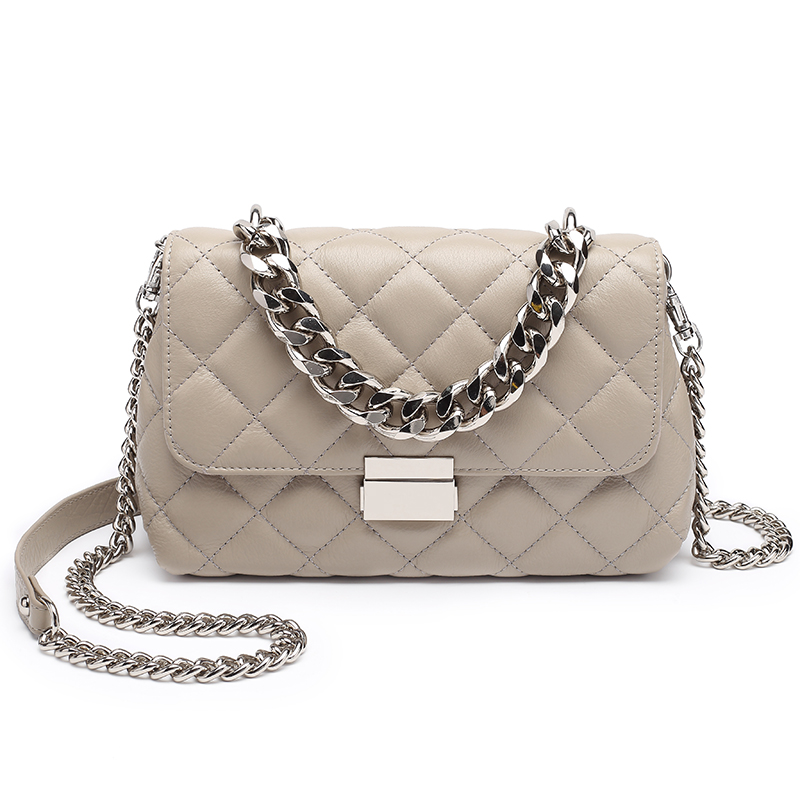 

Trendy Rhombus Grained Crossbody Bag