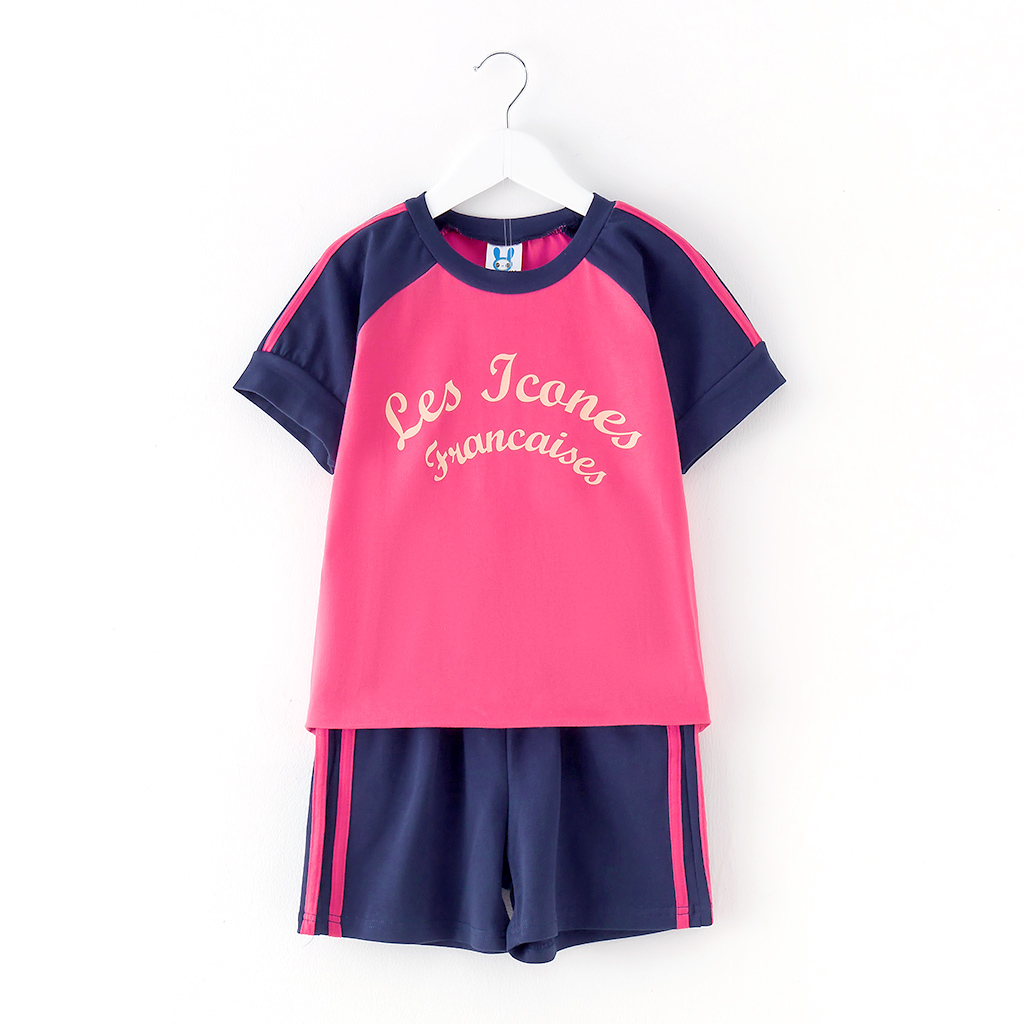 

Trendy Color Blocked Tee and Shorts Set for Girl