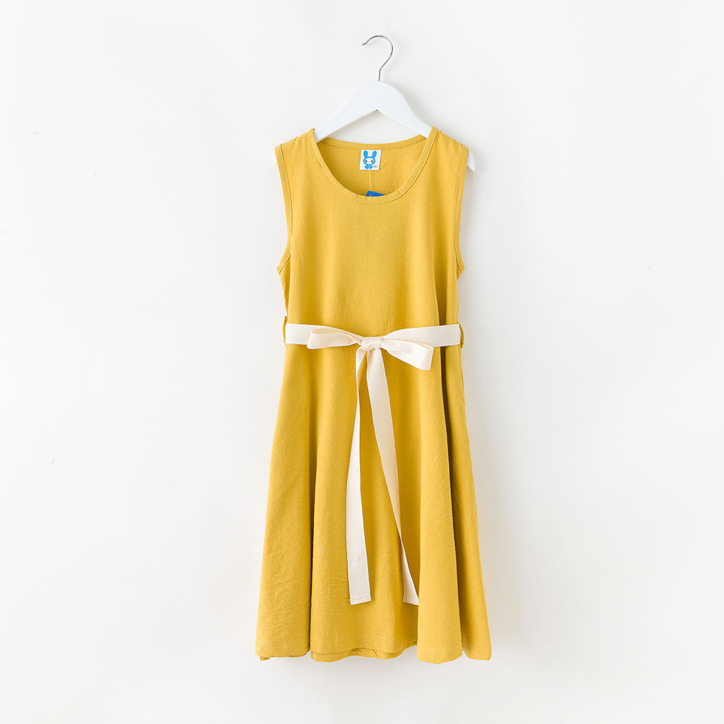 

Casual Solid Sleeveless Belted Dress