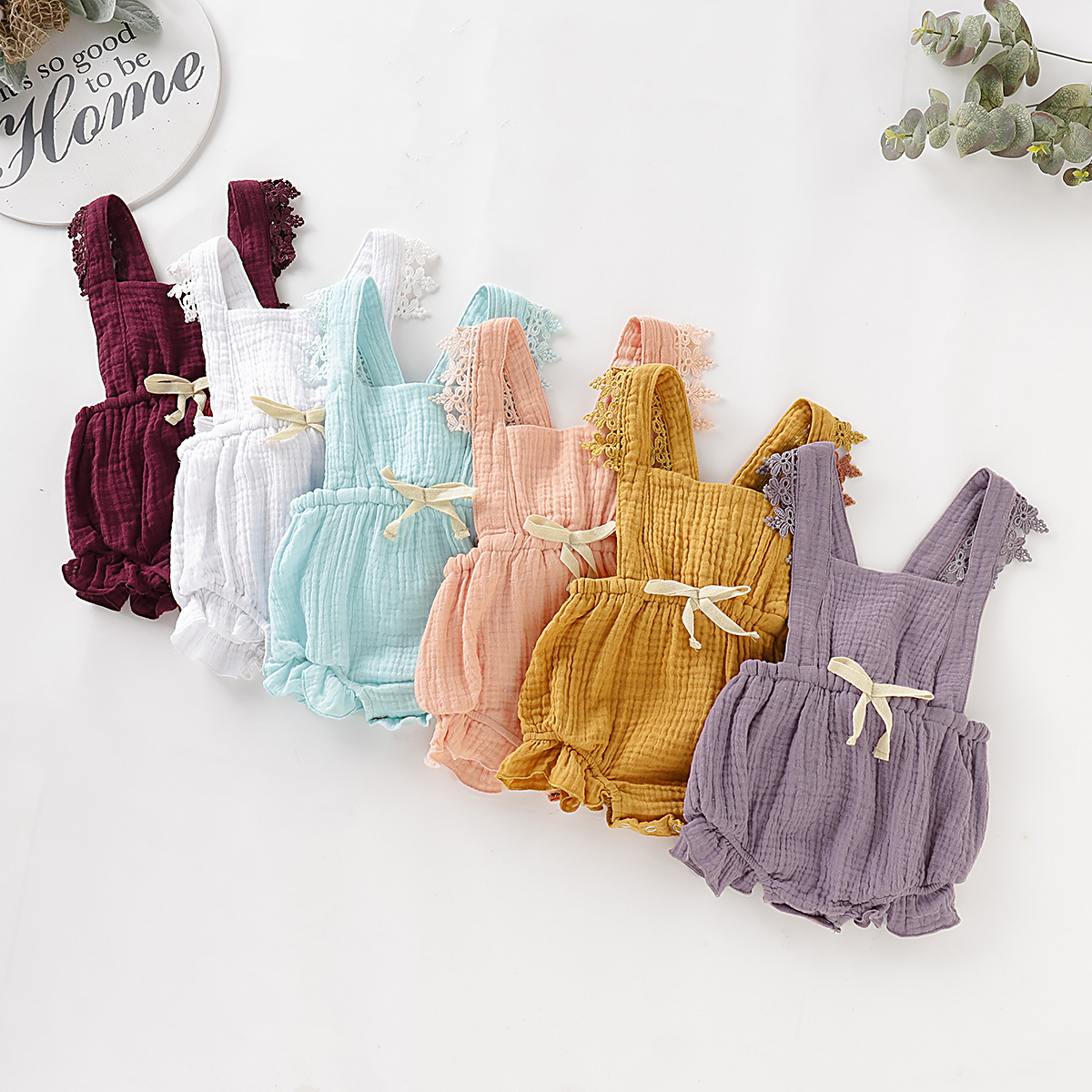 

Baby Girl Solid Embroidered Lace Bodysuit