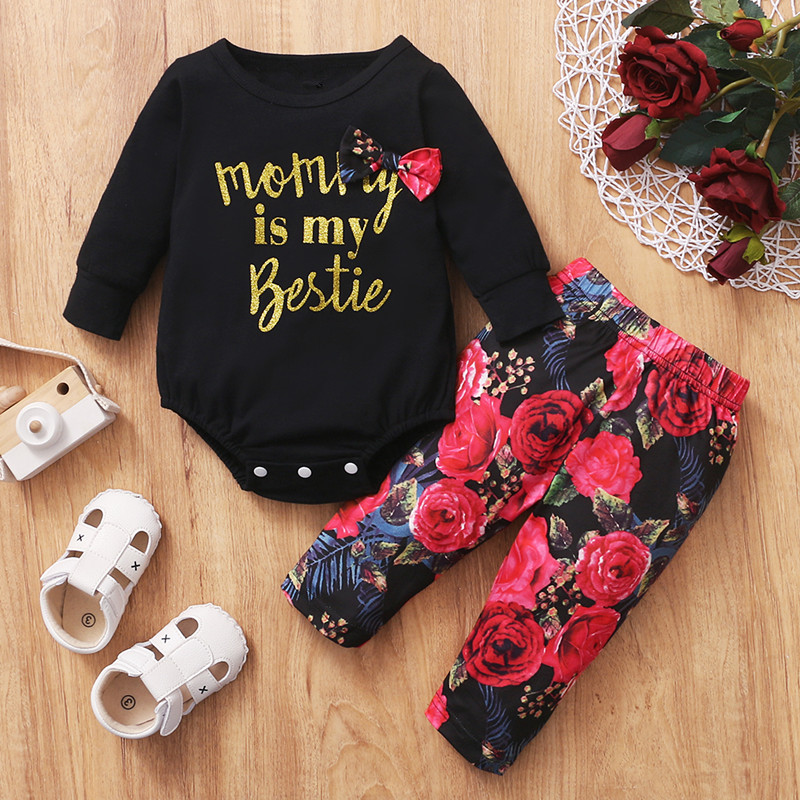 

2pcs Letter and Floral Print Bow Decor Long-sleeve Black Baby Set