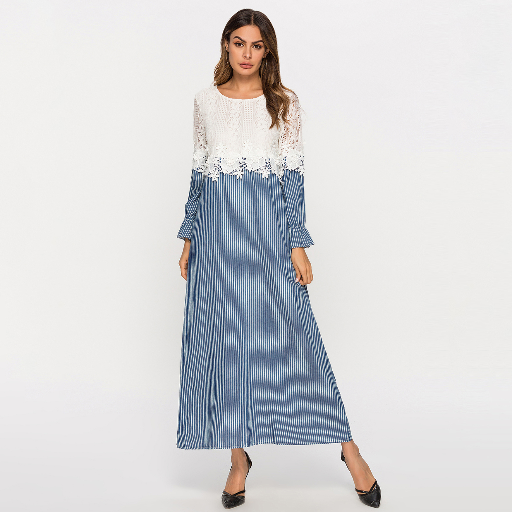 

Lace Embroidered Puff Sleeves Maxi Dress