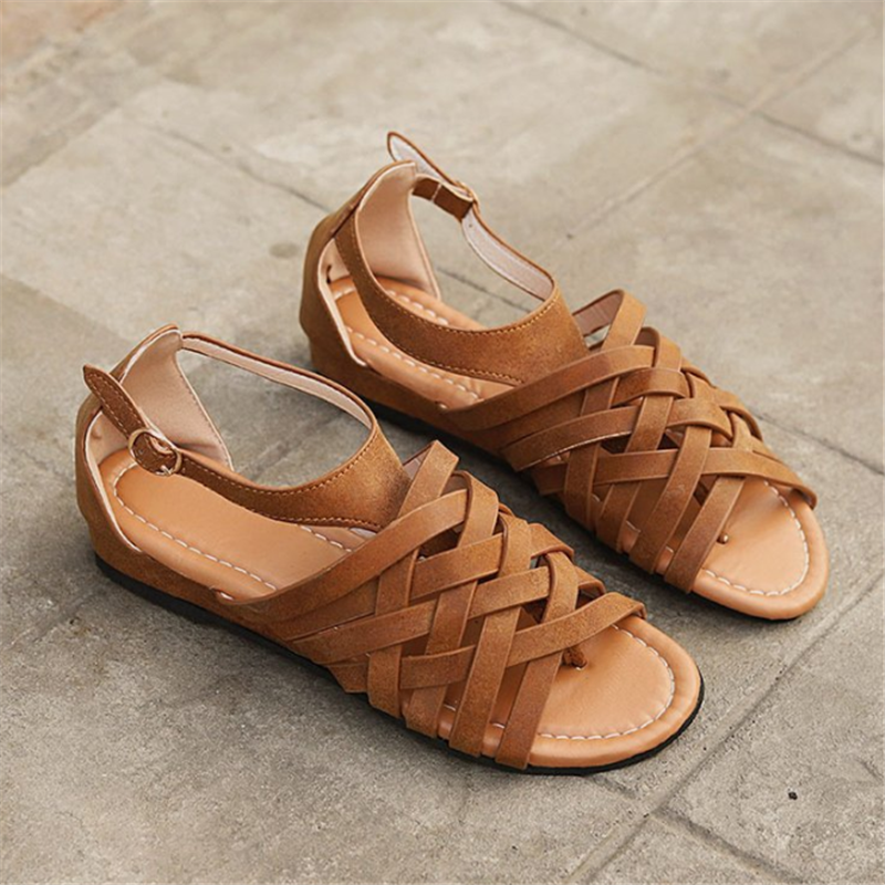 

Casual Crisscross Flat Sandals