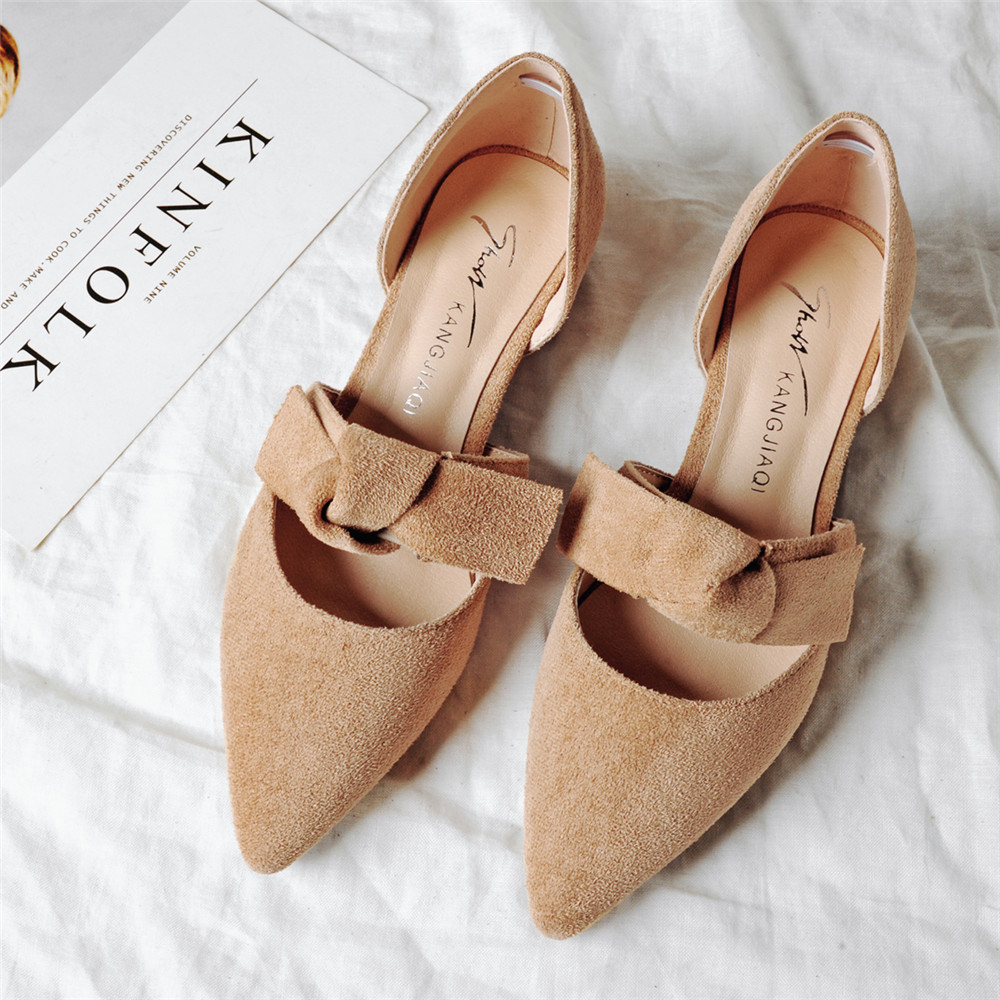 

Graceful Knot Decor Pointy Sandals