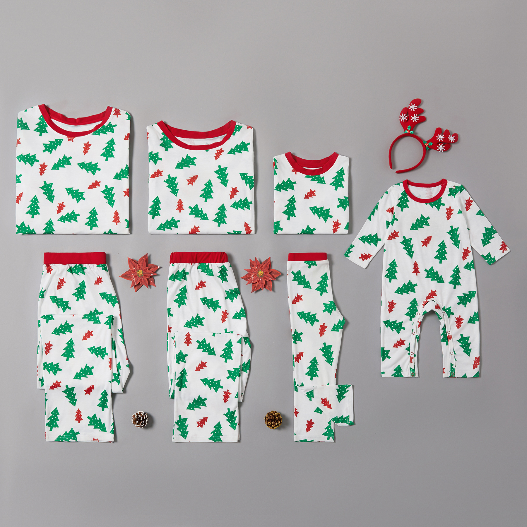 

Family Matching Christmas Tree Patterned Pajamas Set