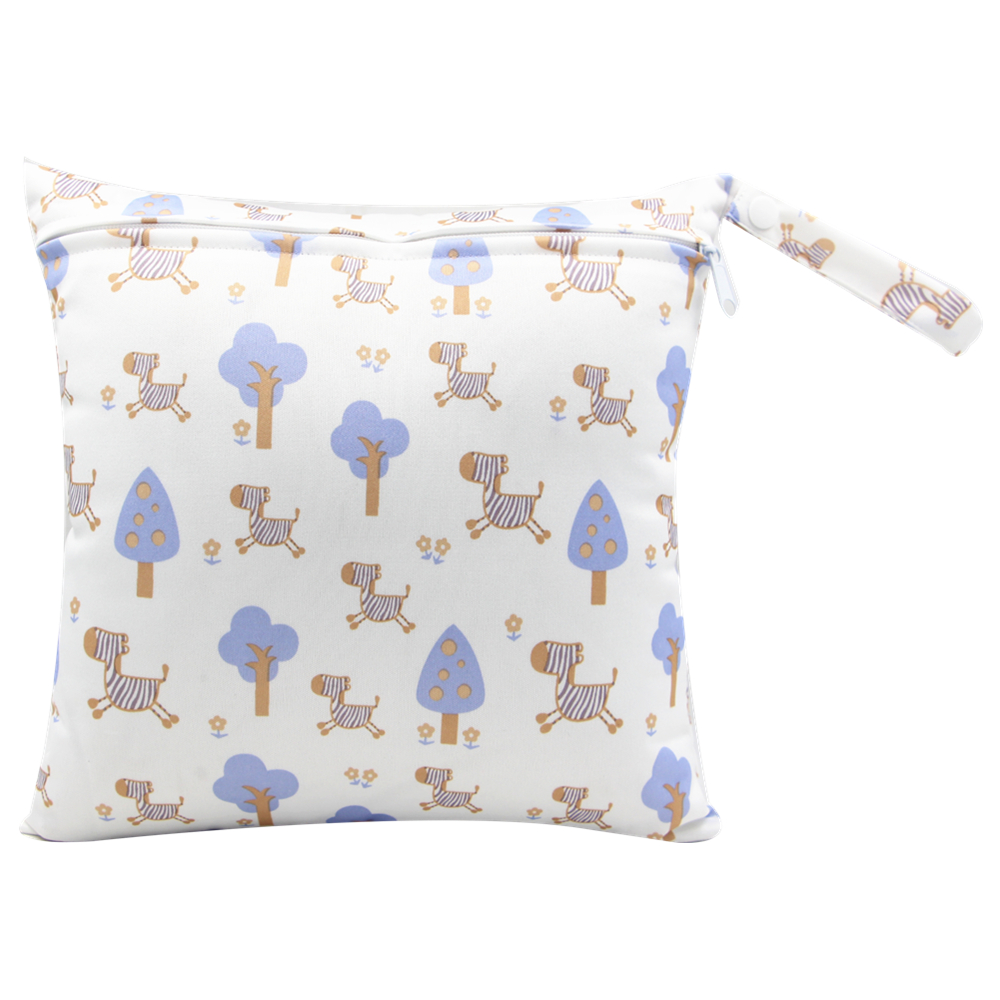 

Tree Print Waterproof Hanging Cloth Diaper Wet/Dry Bags