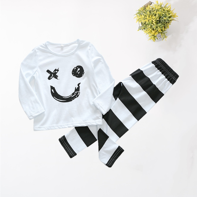 

Baby / Toddler Smile Face Print Tee and Striped Pants Set