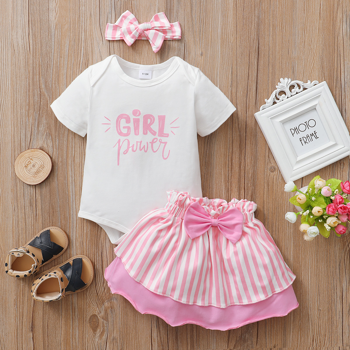 

3pcs Baby Girl Sweet Short-sleeve Cotton Romper Suit-dress