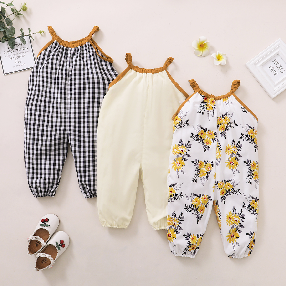 

Retro Plaid Floral Sleeveless Baby Jumpsuit