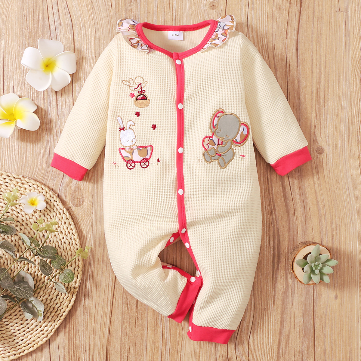 

Baby Girl Animal Embroidered Beige Waffle Long-sleeve Jumpsuit