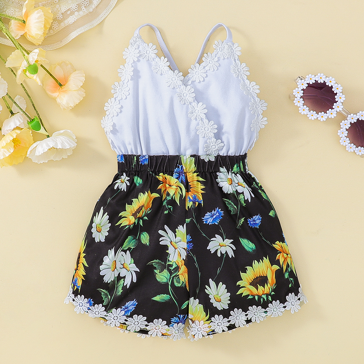 

Toddler Girl Floral Design Splice Cami Rompers