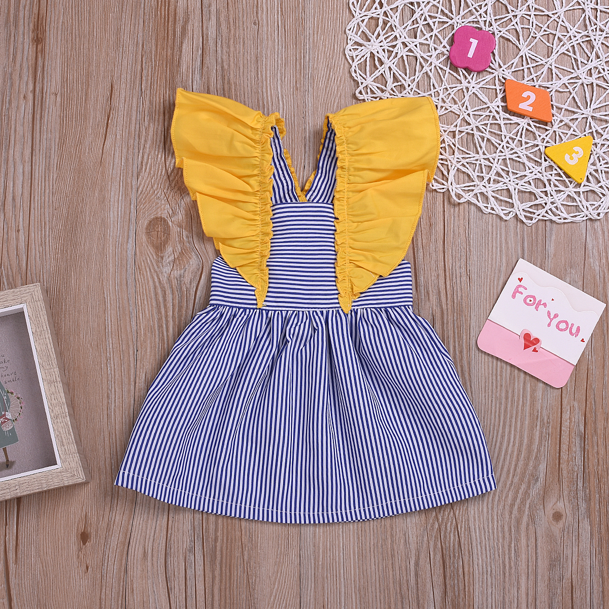 

Color Block Striped Ruffle-sleeve Dress