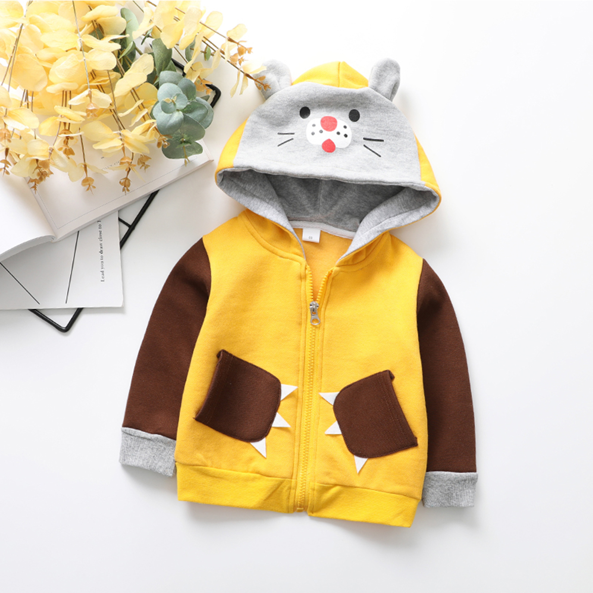 

Baby / Toddler Lovely Cat Print Colorblock Hooded Coat
