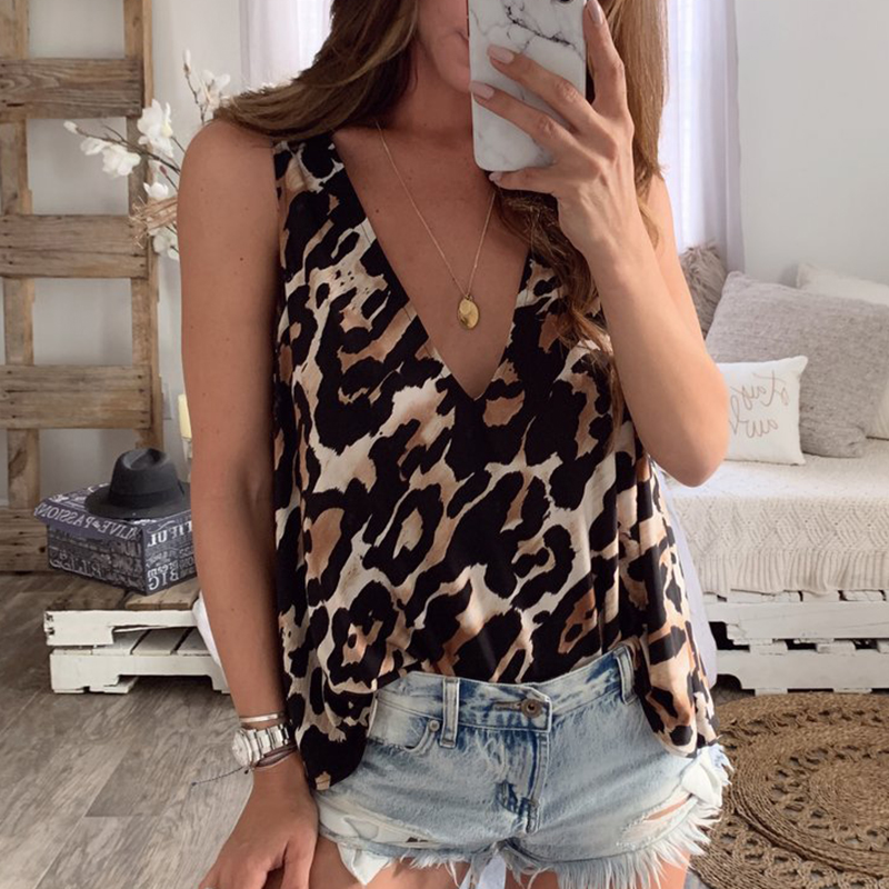 

Trendy Leopard Sleeveless Tank Top