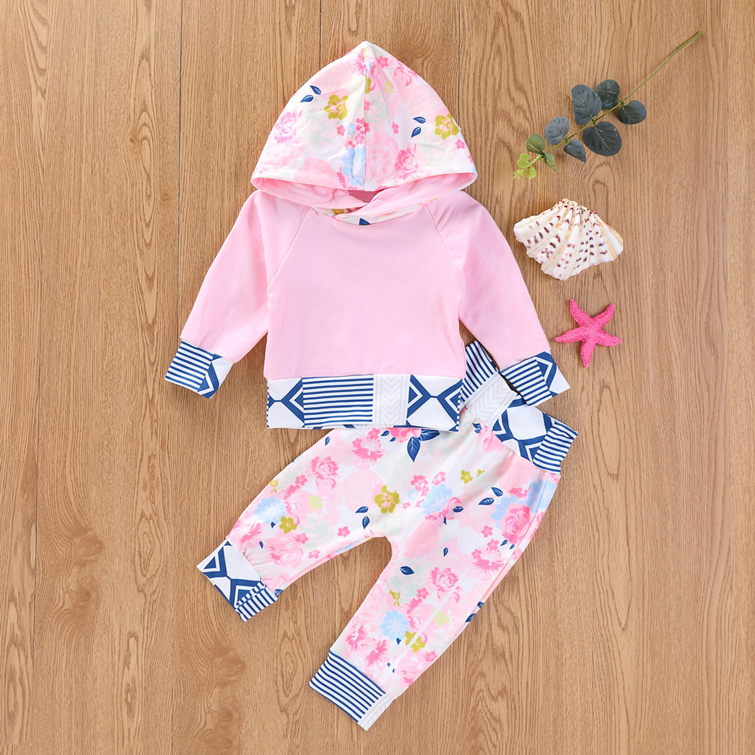 

Baby Girl Pretty Floral Print Long-sleeve Hoodies and Pants Set