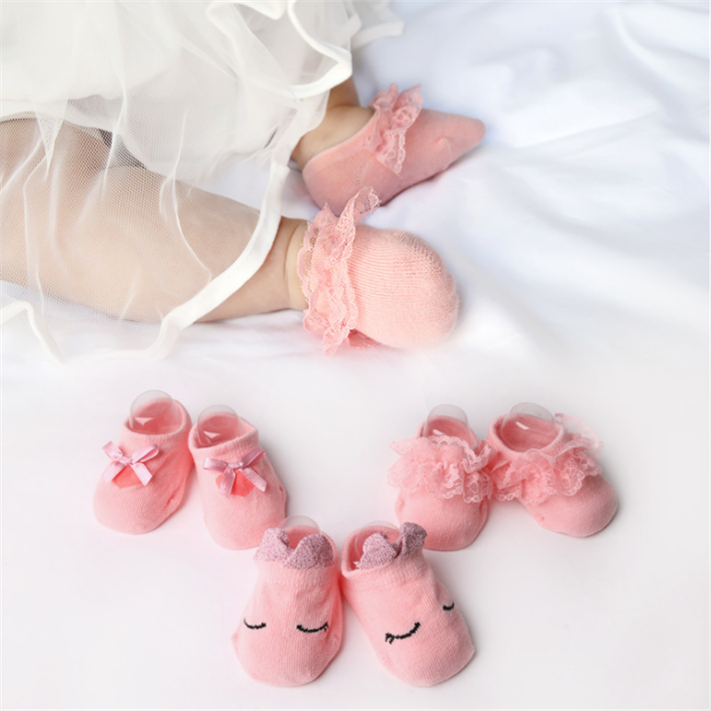 

3-piece Baby / Toddler Lovely Lace Bowknot Decor Floor Socks