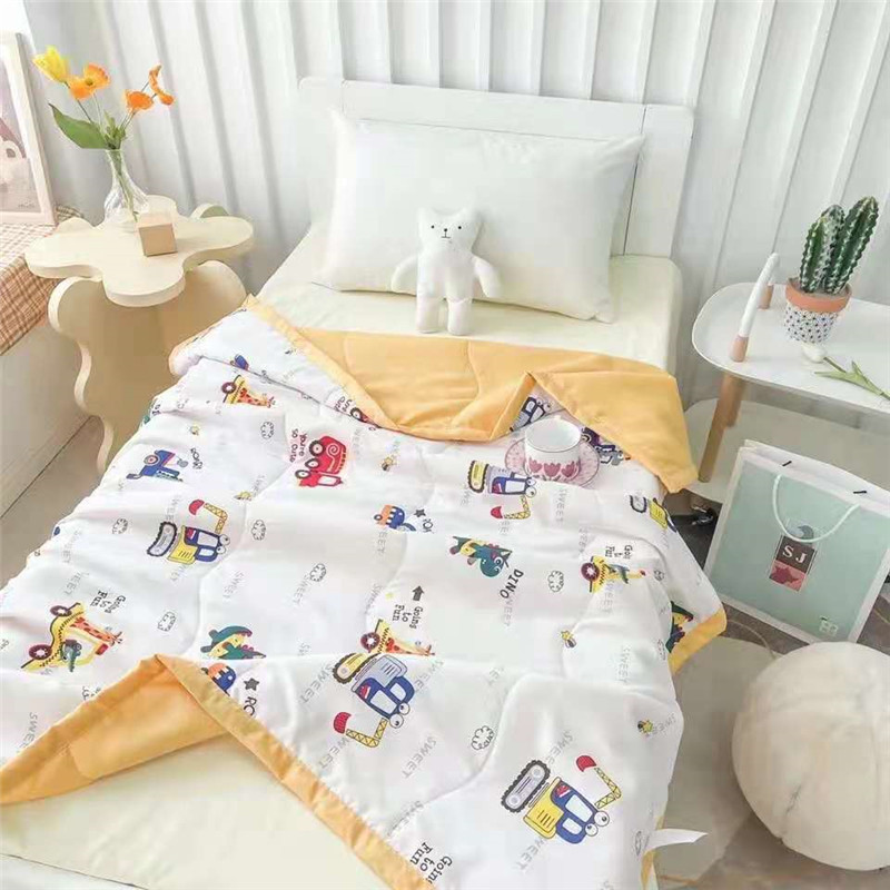 

Cute Cartoon Animal Car Print Kids Blanket Quilt Ultra-Soft Lightweight Bamboo Cotton Home Bed Blanket Kids Bedding