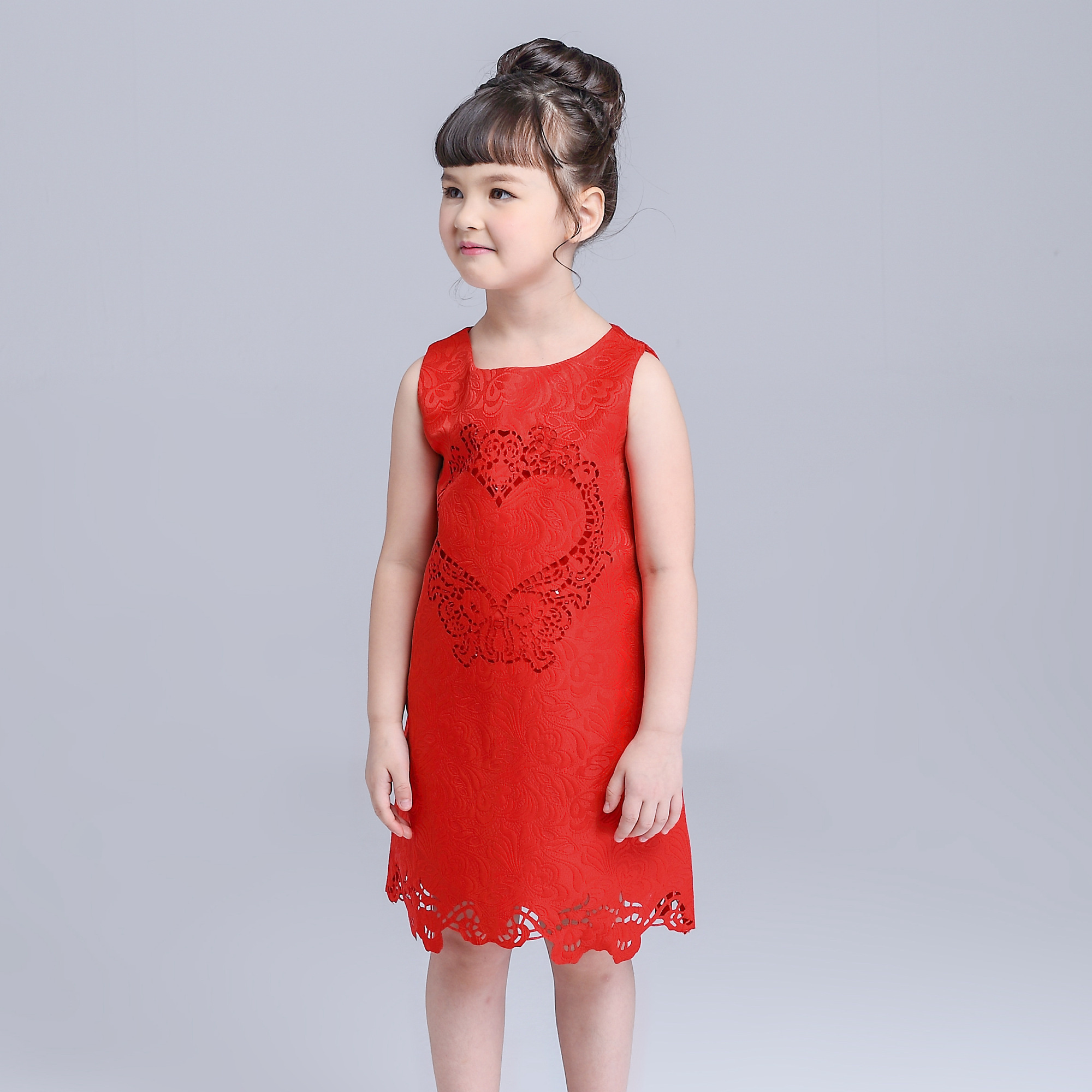 

Pretty Heart Print Hollow Out Dress