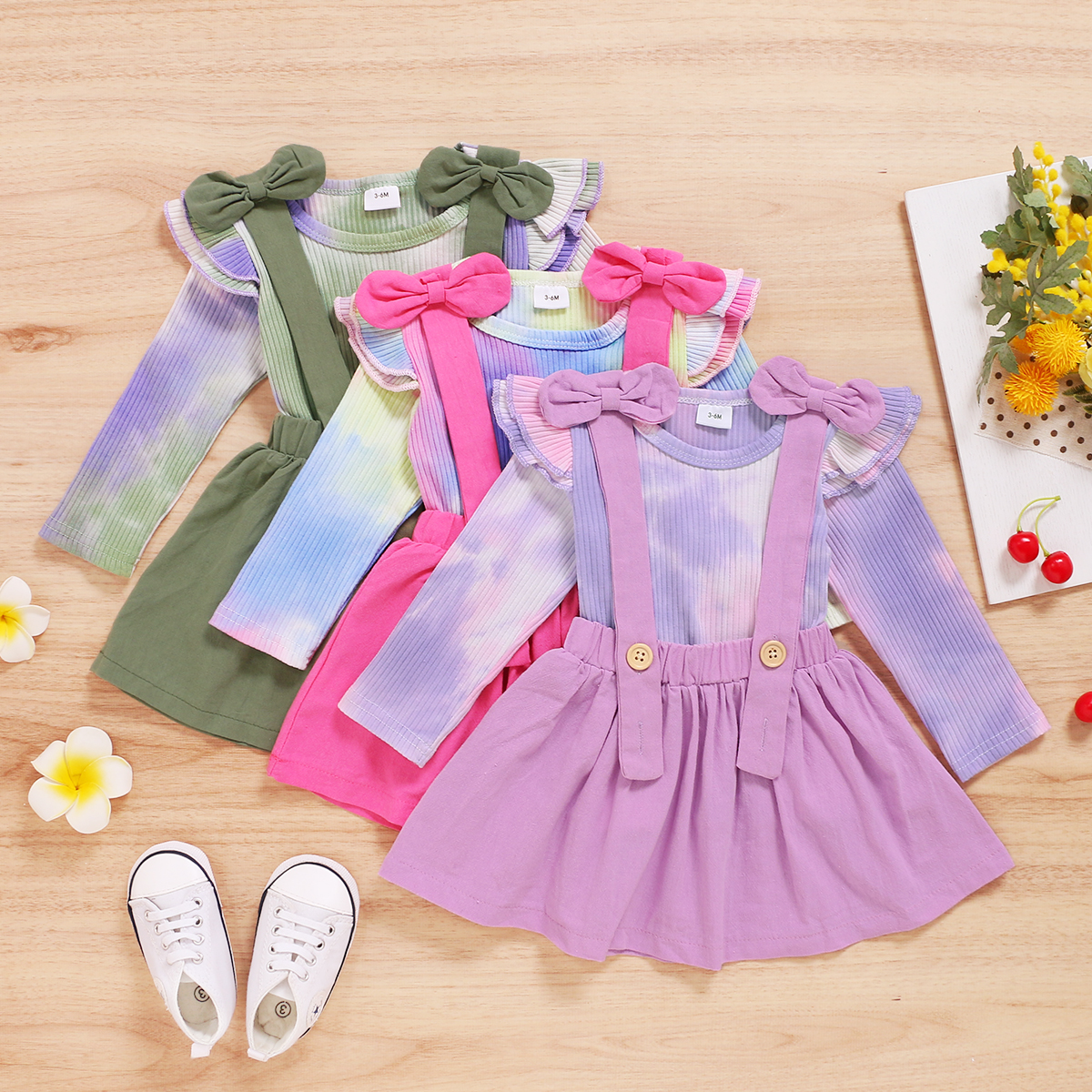 

2pcs Tie Dyed Bow Decor Long-sleeve Baby Set