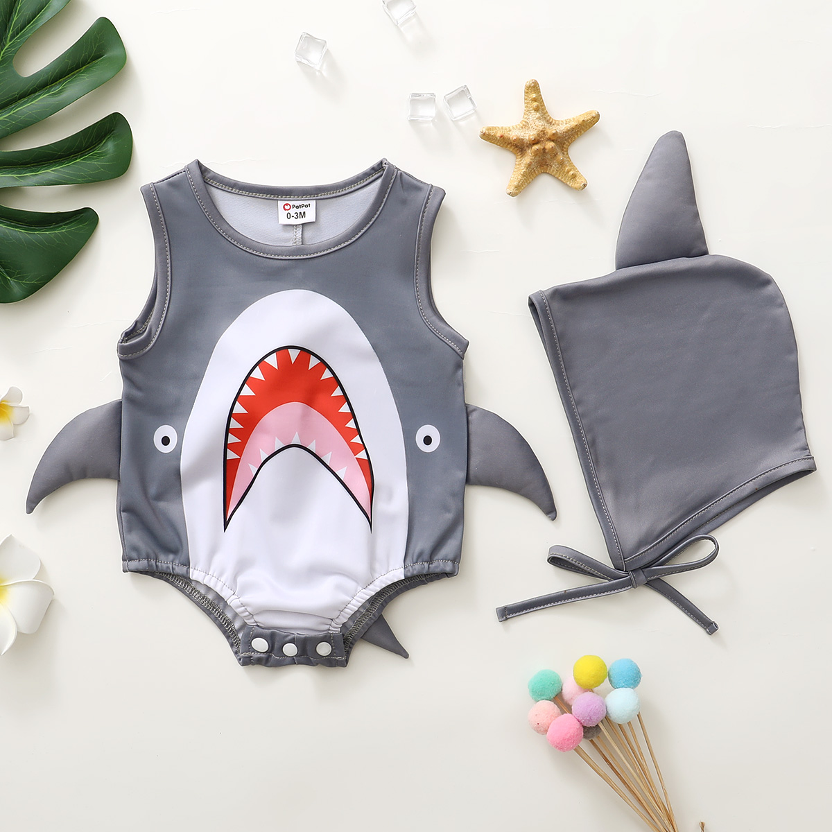 

2pcs Sea Shark Print Baby Swimsuit
