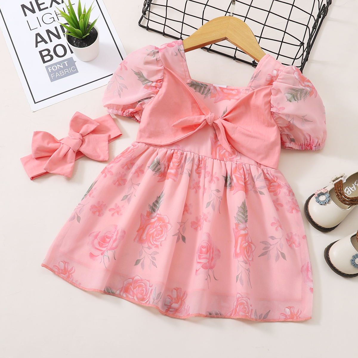 

2pcs Floral Print Short-sleeve Pink Baby Dress Set