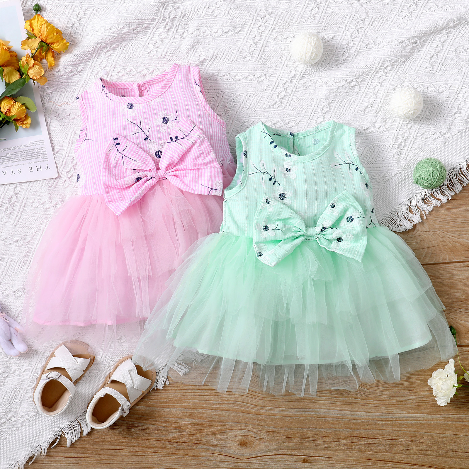 

Floral Plaid Layered Mesh Sleeveless Baby Tank Dress