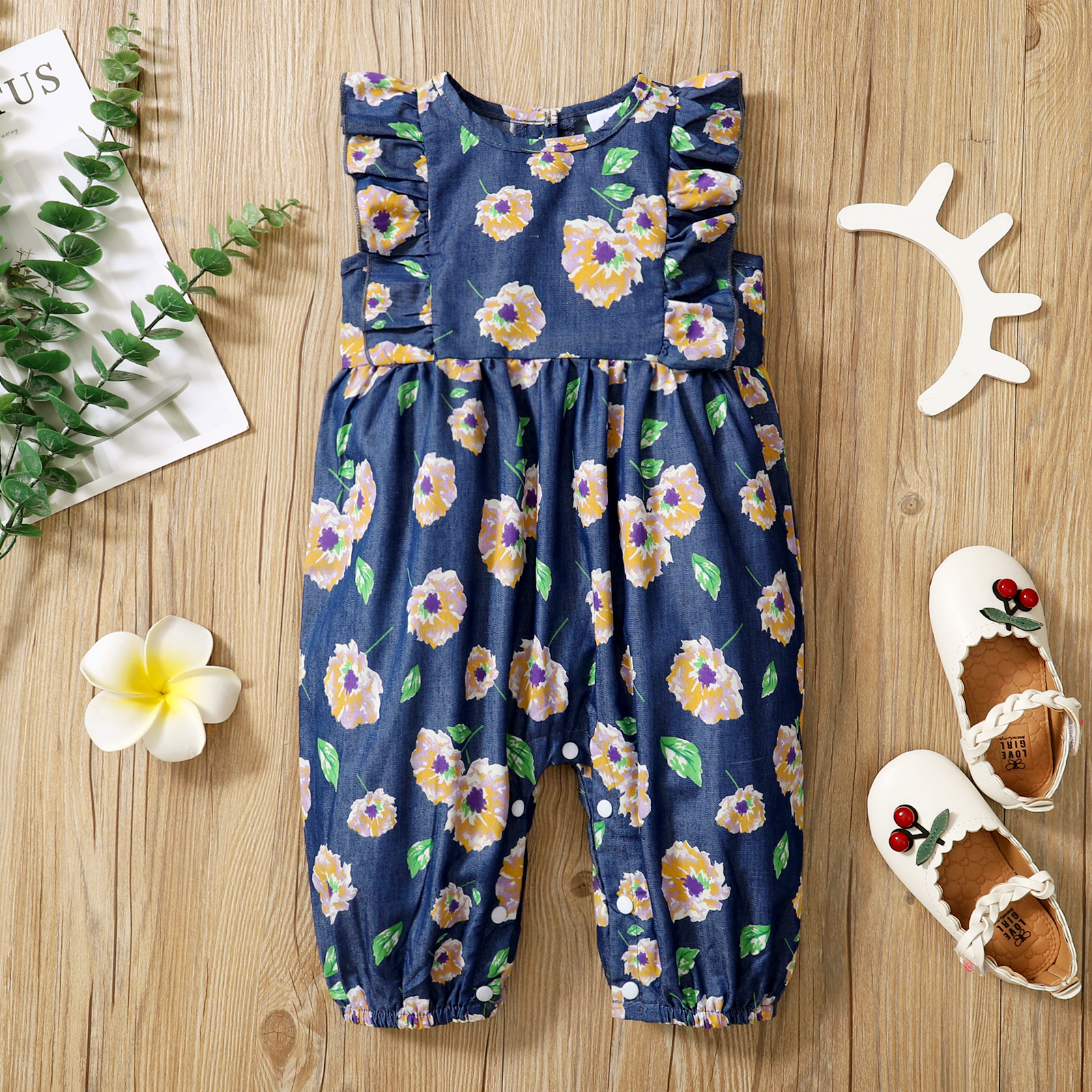 

Floral Print Sleeveless Baby Denim Blue Jumpsuit