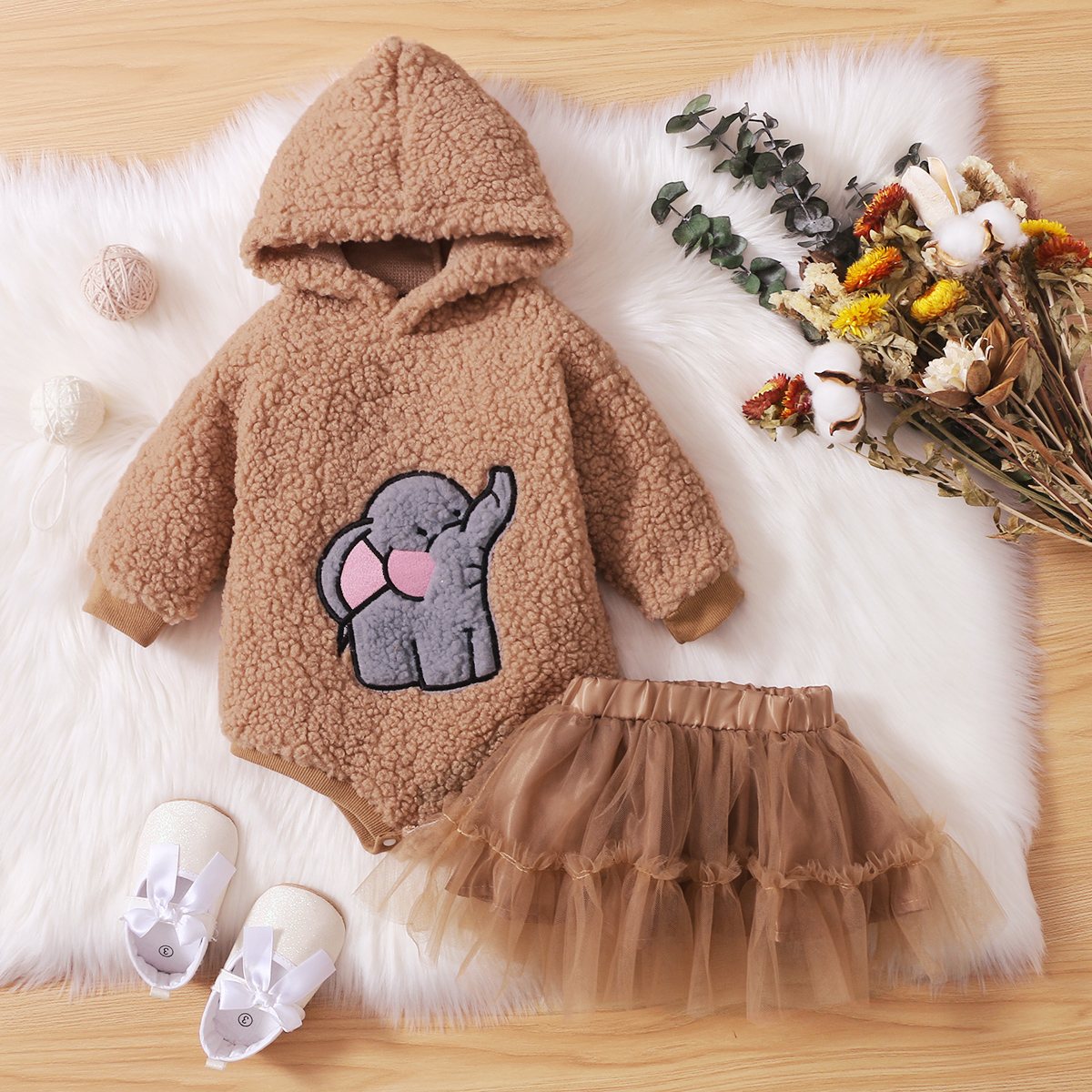 

2-piece Baby Girl Elegant Embroidered Hooded Long-sleeve Romper and Mesh Skirt Set