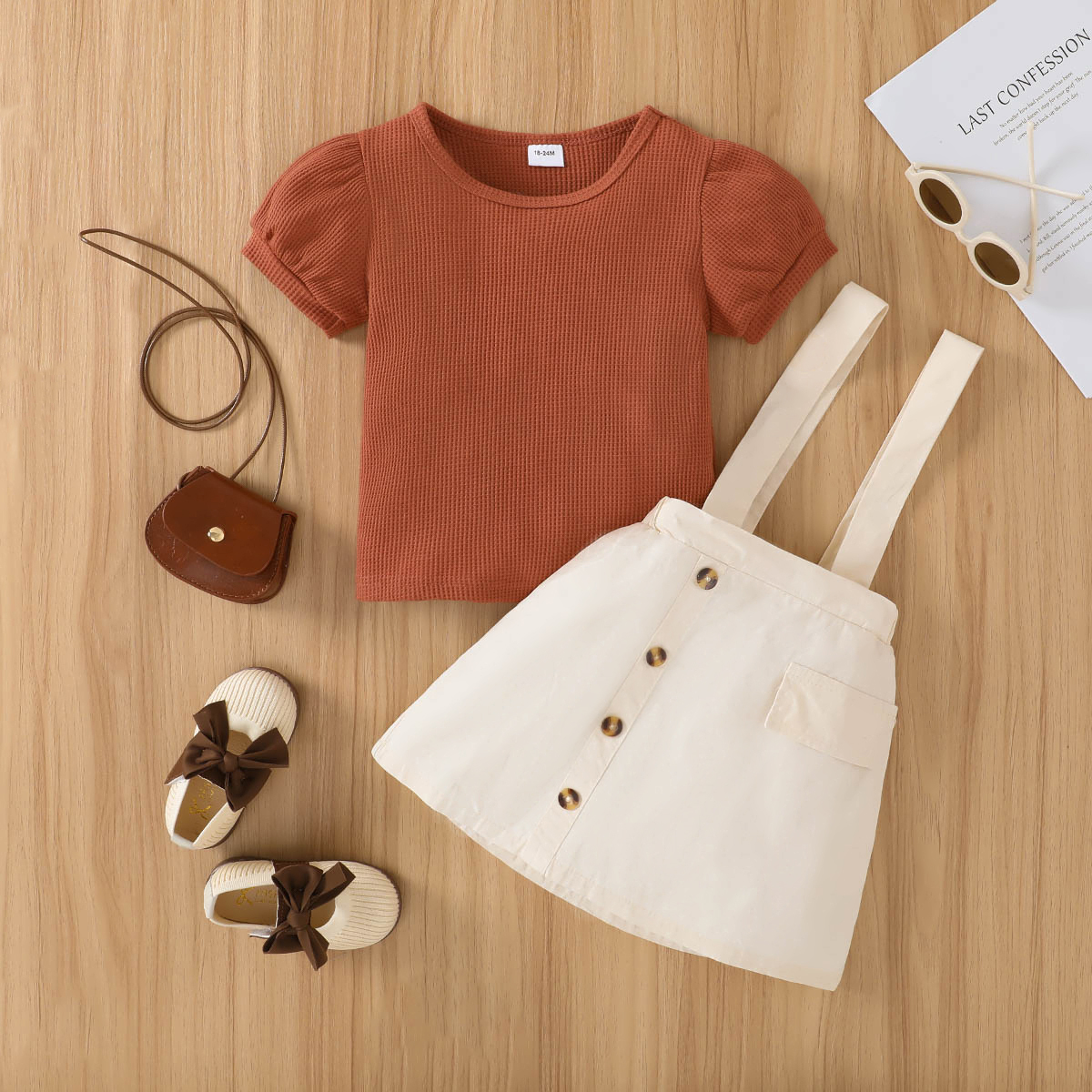 

2pcs Toddler Girl Short Puff-sleeve Tee and Button Design Suspender Skirt Set