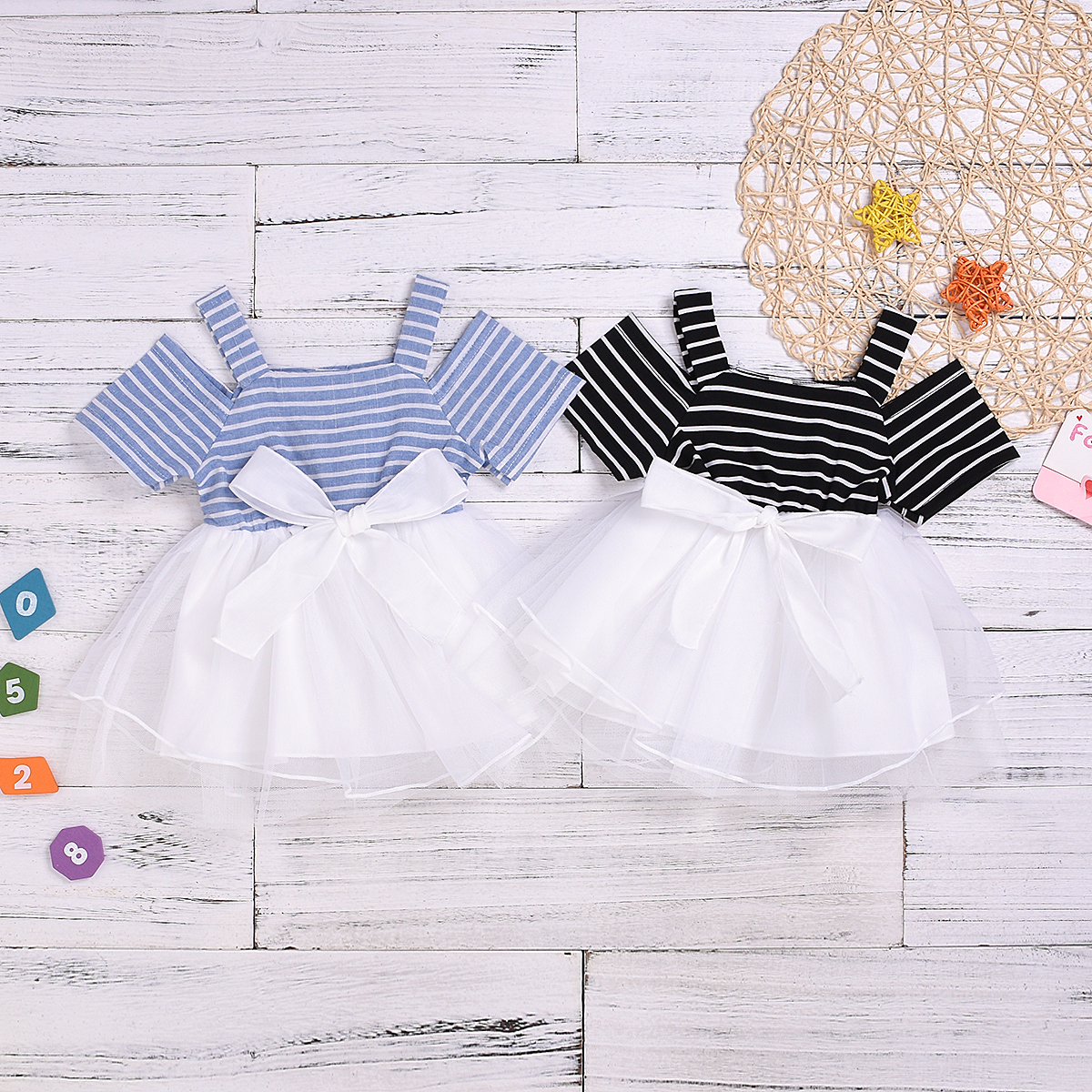 

Girl's Striped Cold Shoulder Splice Waist Bow Decor Tulle Dress