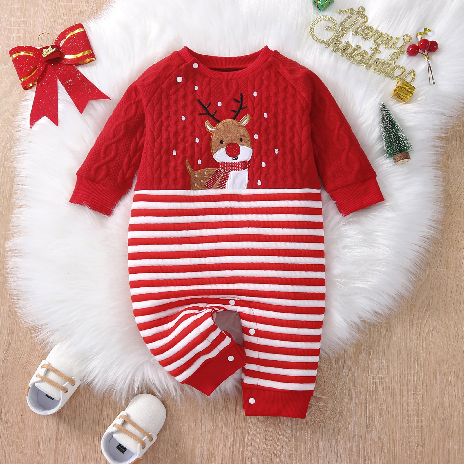 

Baby 2pcs Red Christmas Deer and Striped Long-sleeve Jumpsuit Set