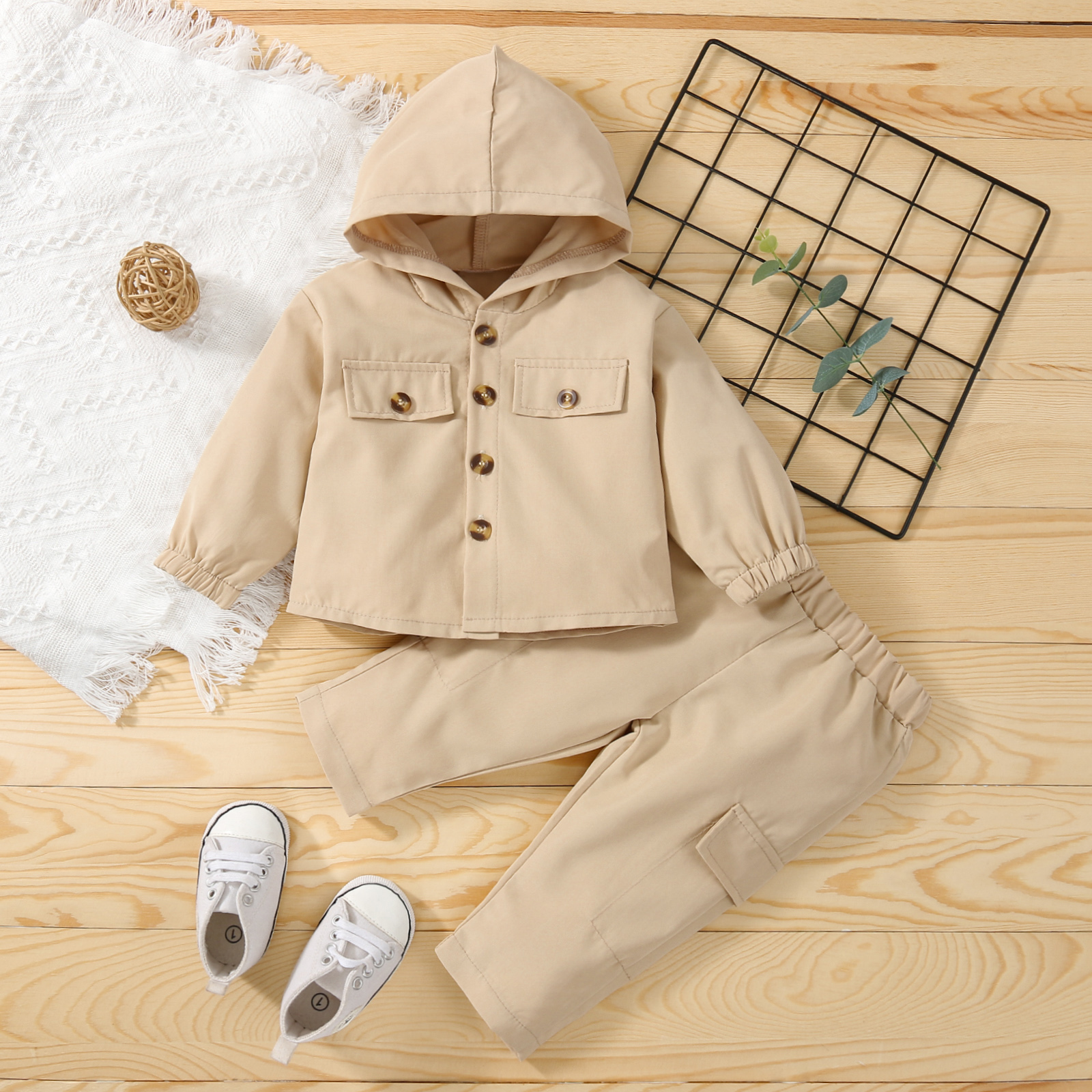 

2pcs Baby Solid Long-sleeve Button Down Hooded Jacket and Trousers Set