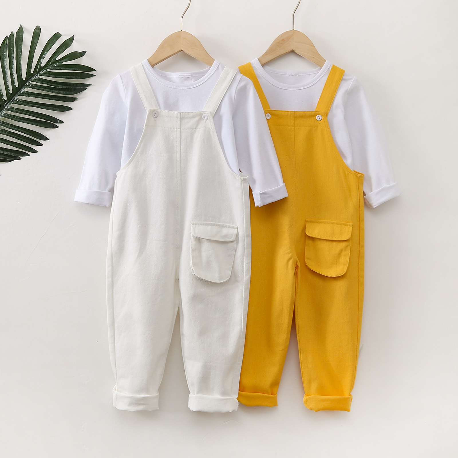 

2-piece Toddler Girl/Boy White Long-sleeve Tee Pocket Button Design Solid Overalls Set