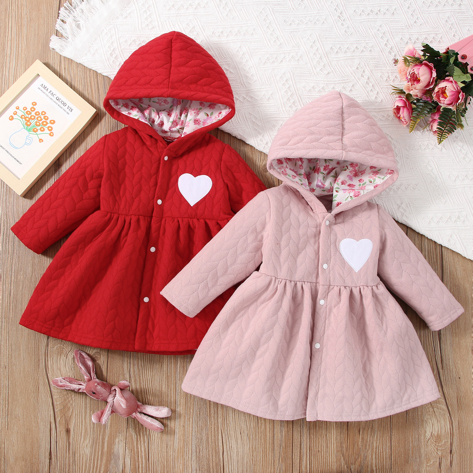 

Valentine's Day Baby Girl Love Heart Pattern Thickened Long-sleeve Hooded Coat