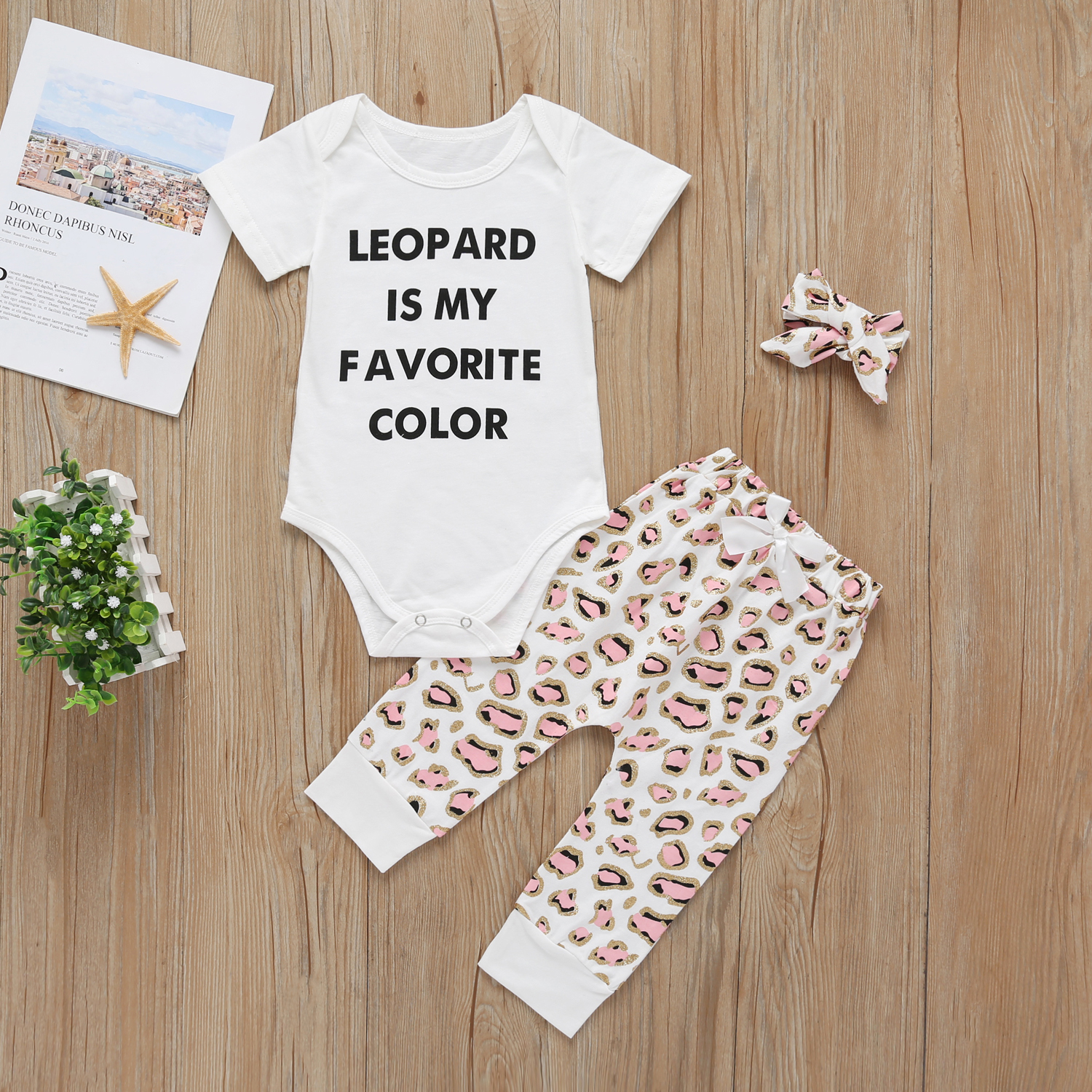 

Letter Print Bodysuit and Leopard Pants Headband Set