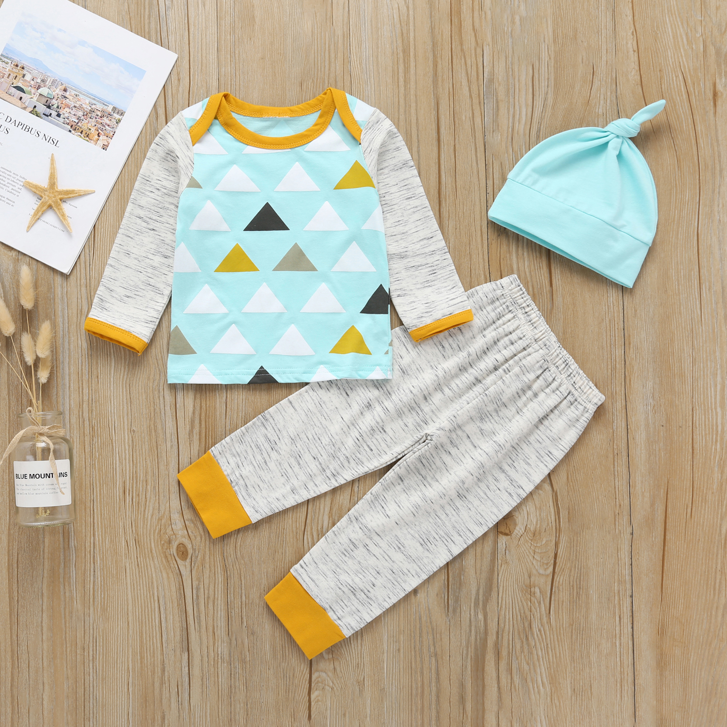 

Geometric Pattern Top and Pants Hat Set
